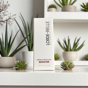 Wrinkle Reducing Booster - White